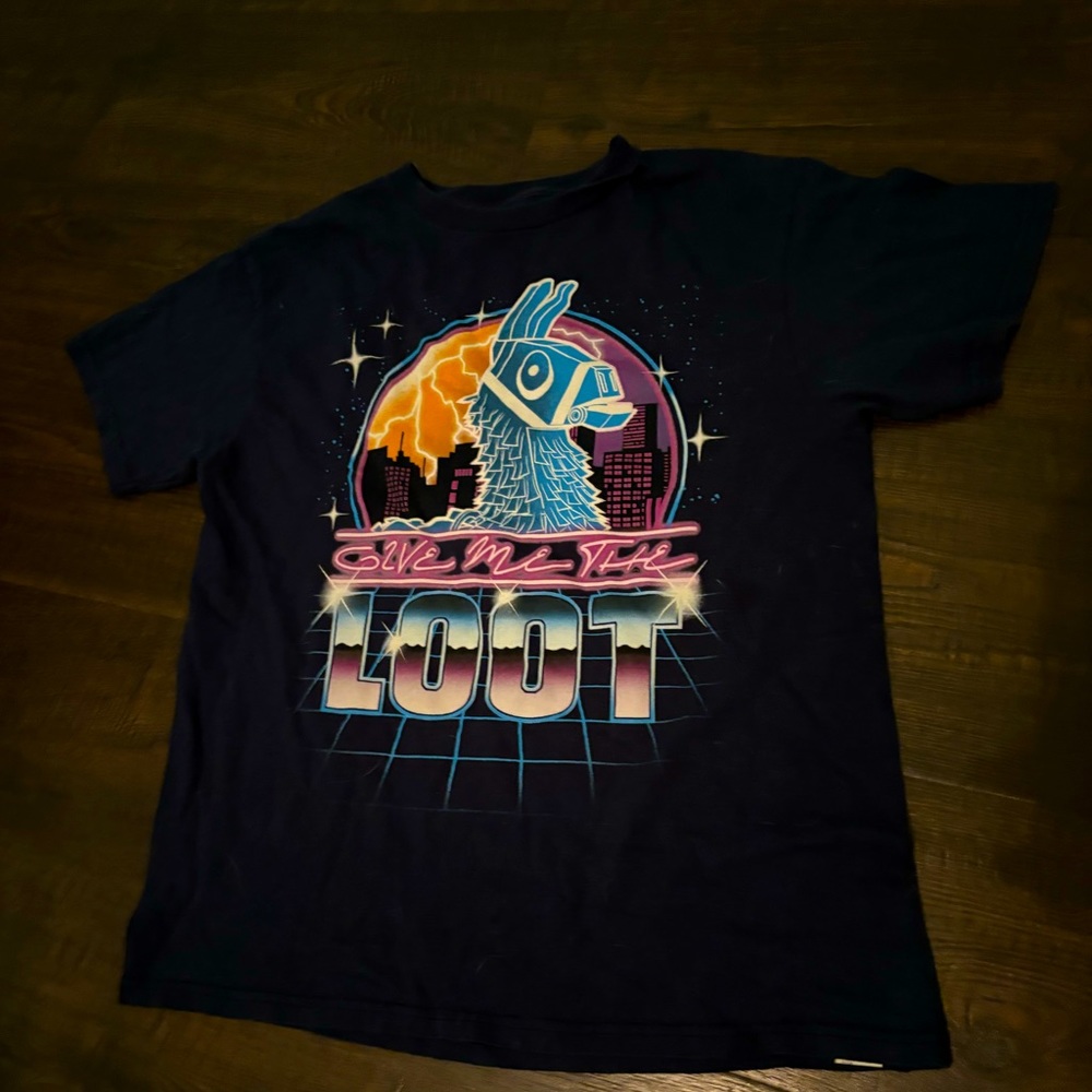Fortnite “give me the loot” llama boy’s size small tee